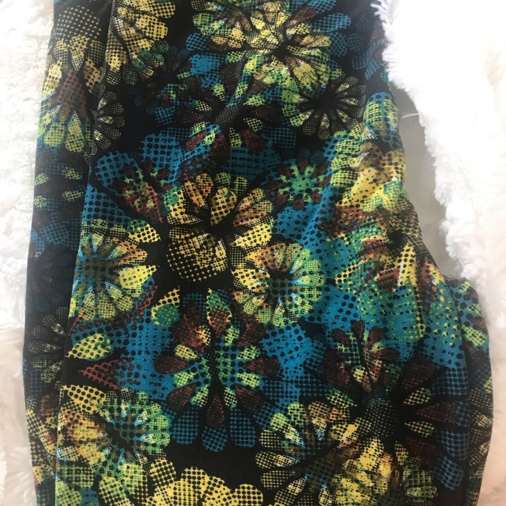 Nwot Lularoe leggings os